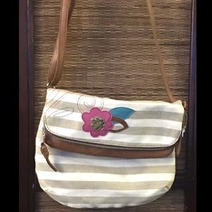 Relic Purse NWOT